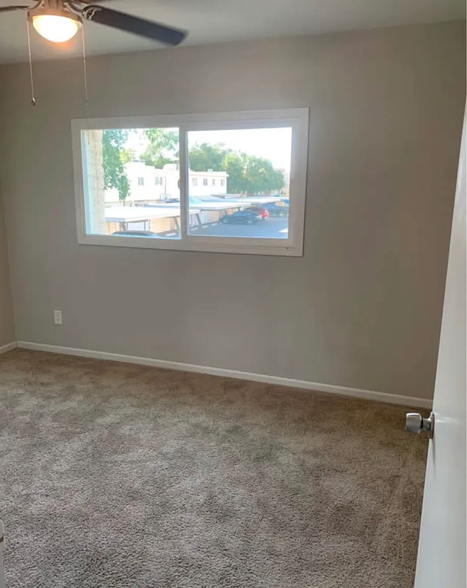 3 bed, 2.5 bath, 1656 sqft, $1,950 — Photo 4