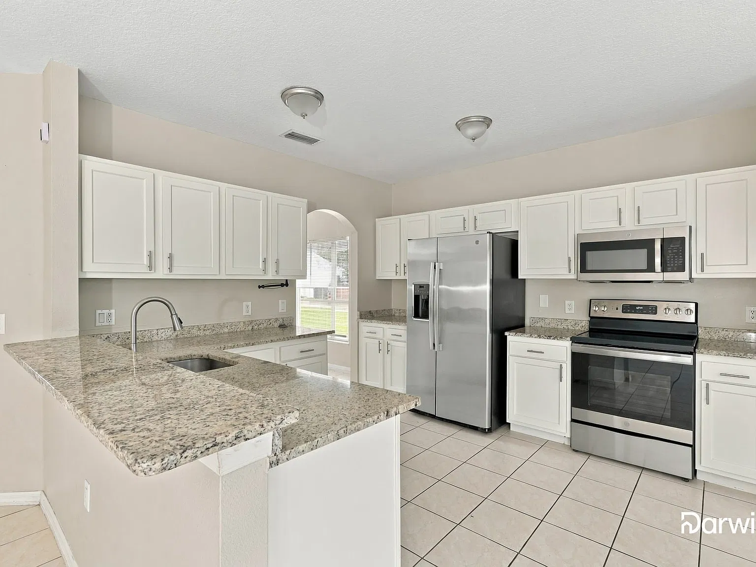 4 bed, 3.0 bath, 2308 sqft, $2,650 — Photo 3