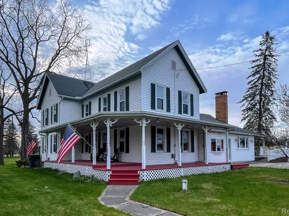 4076 Stewart Rd, Metamora, MI 48455
