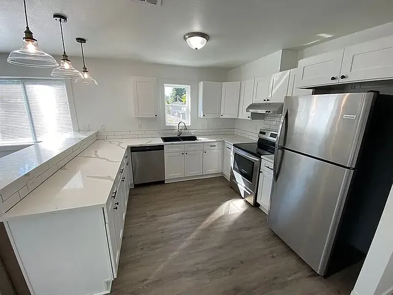 2603 SW Pickford St #105 — Photo 5