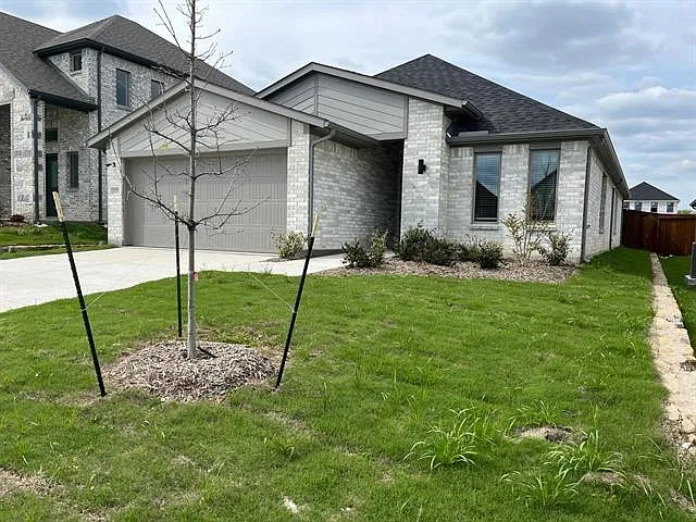 112 Huckleberry Rd — Photo 4