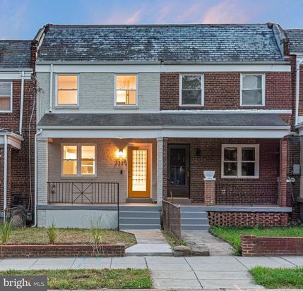 2220 13th St NE, Washington, DC 20018