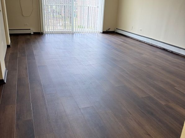 375 Oak Trails Rd #201