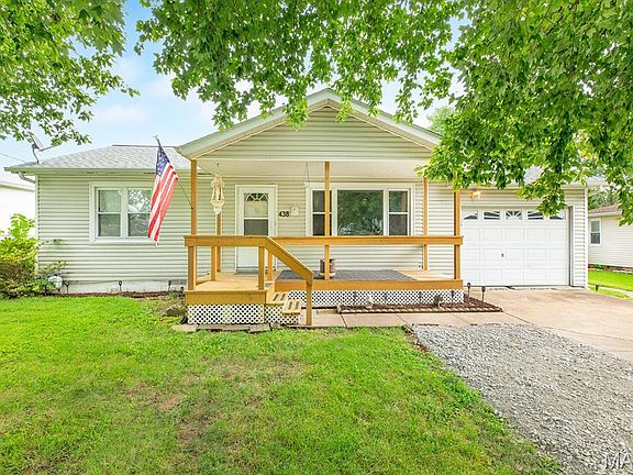 5th image of 438 W Rosedale Dr