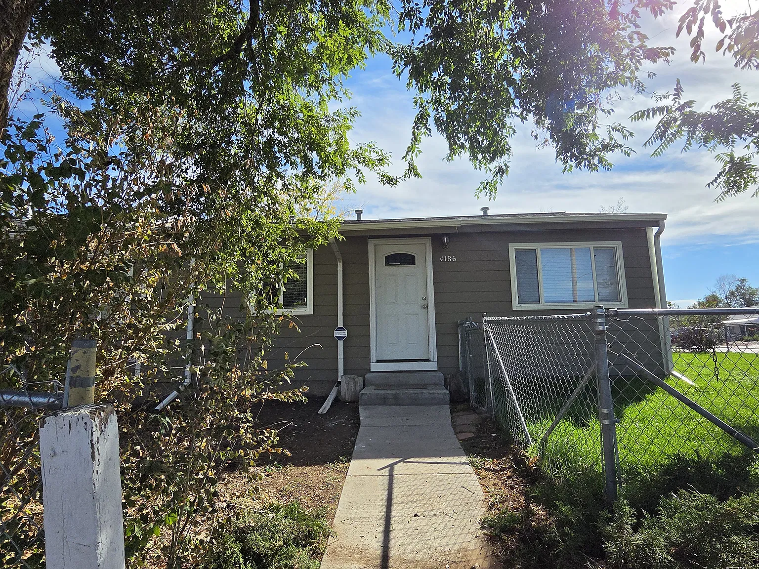 4186 W Tennessee Ave — Photo 1