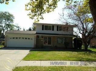14554 Royal Dr, Sterling Heights, MI 48312