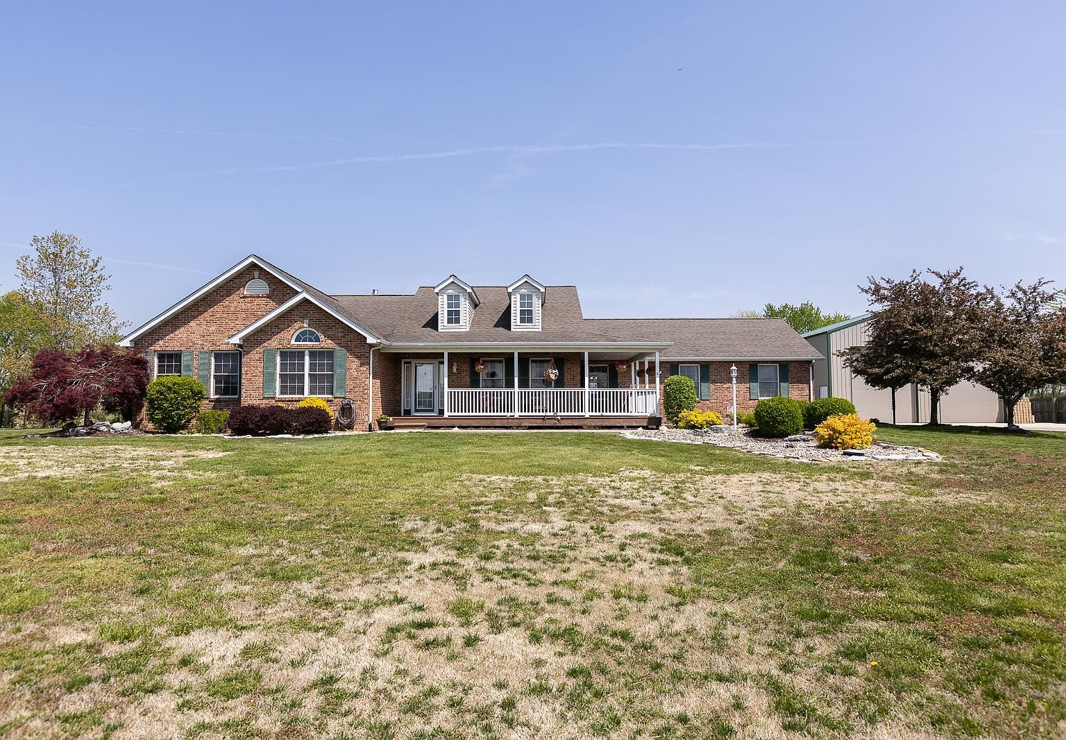 Hillside Meadows en Newburgh, IN. Casas Nuevas y Planos de Distribución de  Reinbrecht Homes