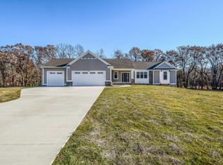 9560 Andrew Farm Ct SE, Alto, MI
