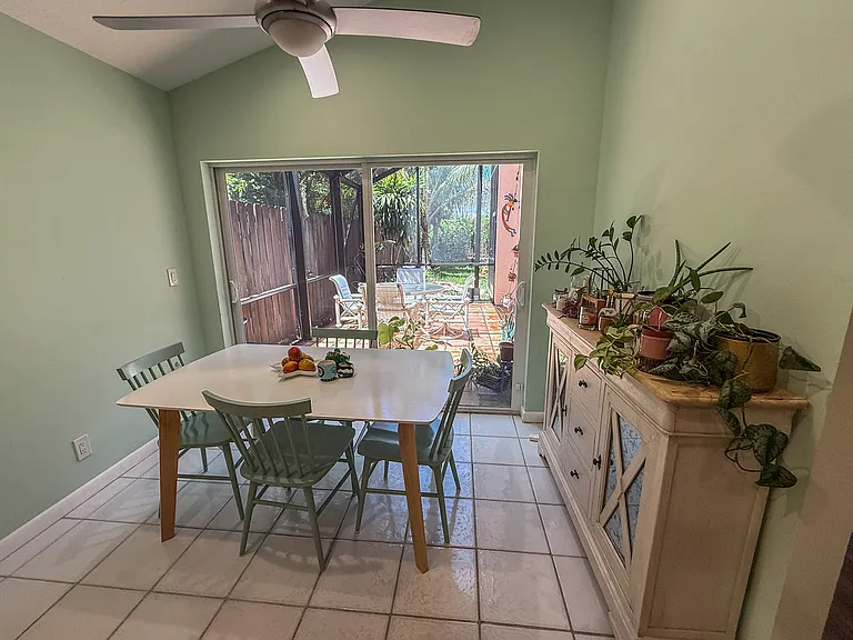 5155 Monterey Ln — Photo 13