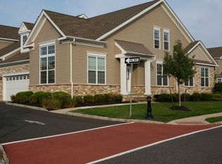 81 Van Cleef Dr, Whitehouse Station, NJ 08889