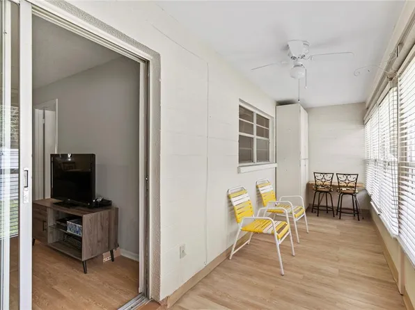 643 Park Cir, Bradenton, FL 34207