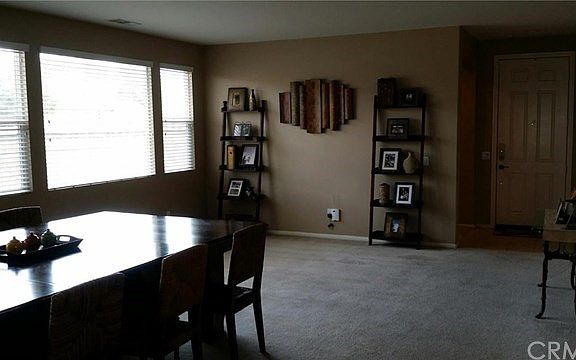 5th image of 383 Hazeldell Ave