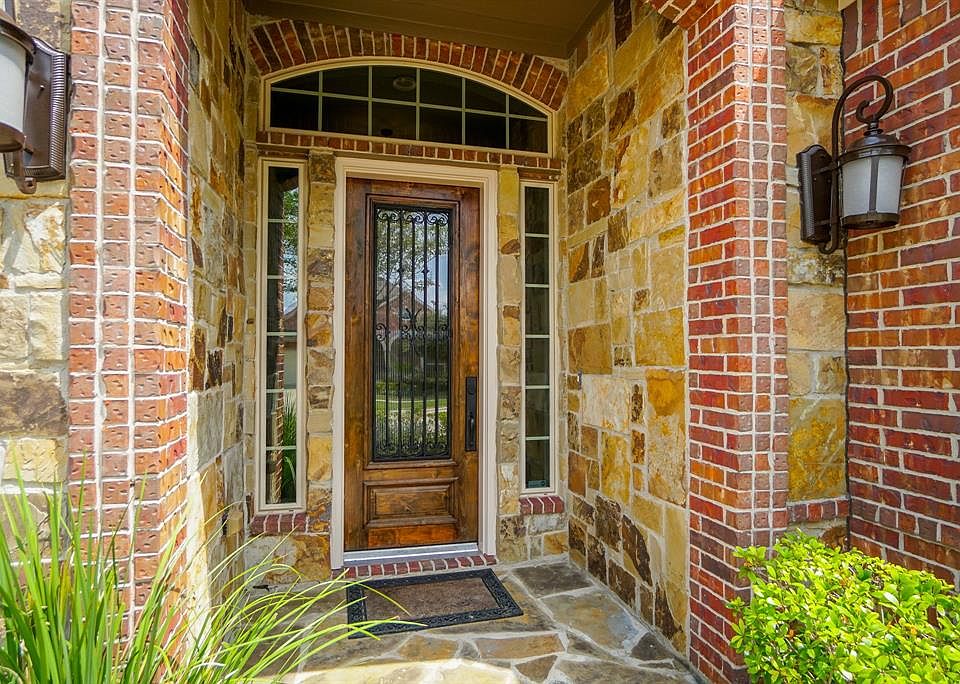 1st image of 2115 Cobblerstone Ct