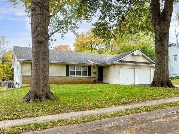 806 N Mohawk Ave, Independence, MO 64056