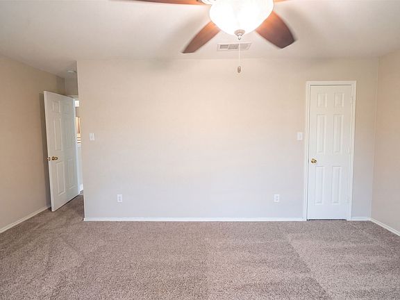 4th image of 106 Forestview Rd