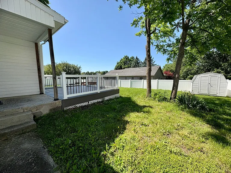 6550 Somerset St — Photo 39