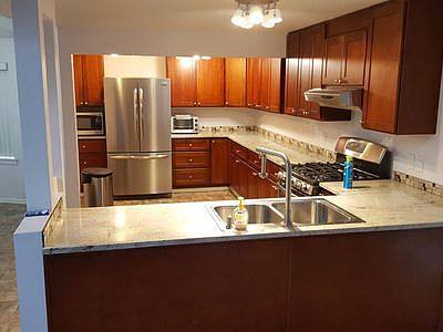 3rd image of 6309 37th Pl SE