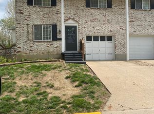 7146 NW Country Club Ln #7146, Kansas City, MO 64152
