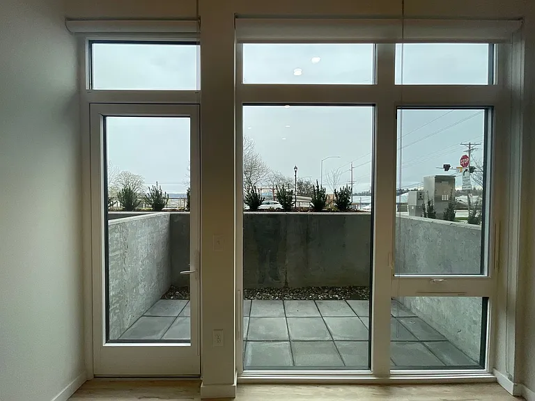 Welcome to AV Lofts! Beautiful views plus in-unit laundry! Up to 8 weeks free! — Photo 53