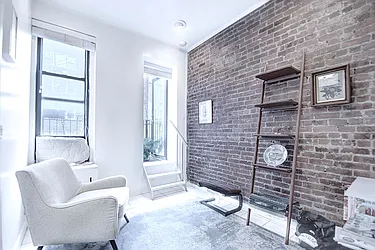 Rented by Urbane Brokerage