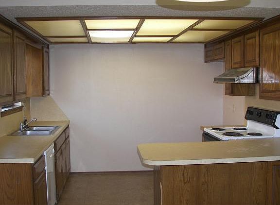 3rd image of 505 NW 139th St