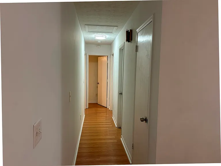 5947 Maryjo Ln — Photo 10