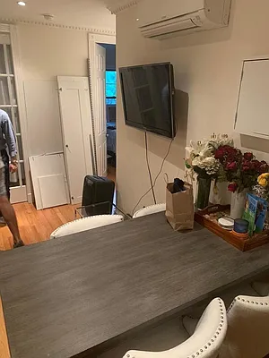 Rented by Voro New York | media 16