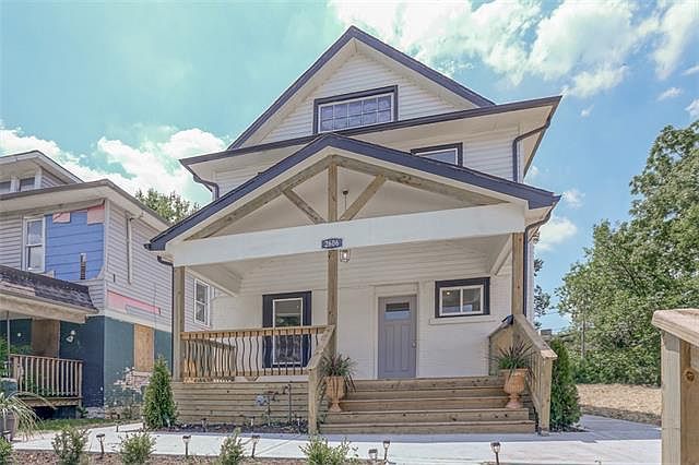 1st image of 2606 Agnes Ave