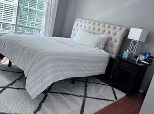 6074 Deer Ridge Trl, Springfield, VA 22150