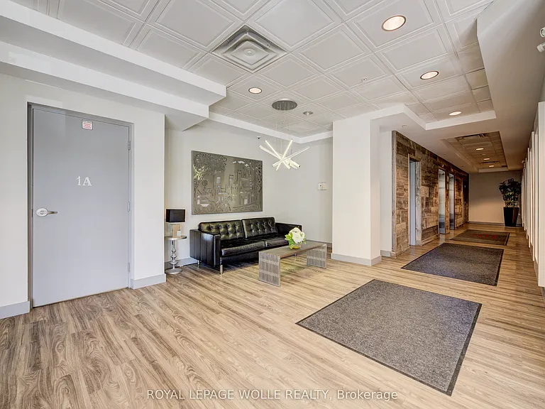 188 King St S #413 — Photo 7