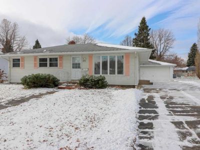 1841 16 1/2 St S, Fargo, ND, 58103