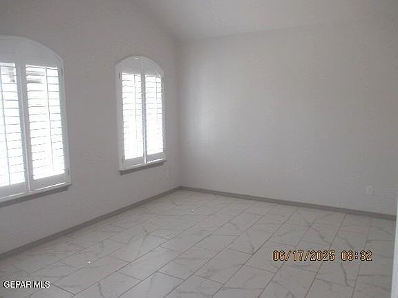 2nd image of 1149 Indigo Sky St