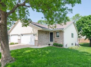 579 Milwaukee Rd, Shakopee, MN 55379