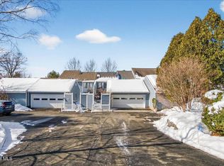 3 S Collins Ter, Saratoga Springs, NY 12866