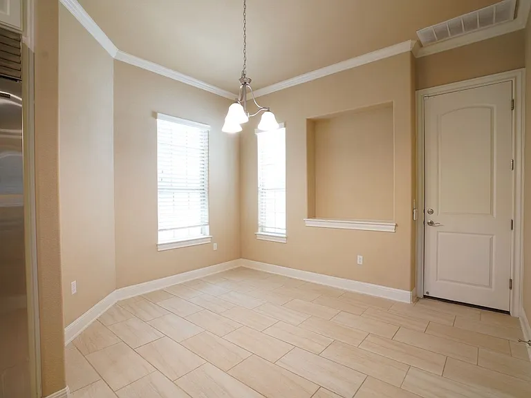 1520 Morning Moon Cir — Photo 7