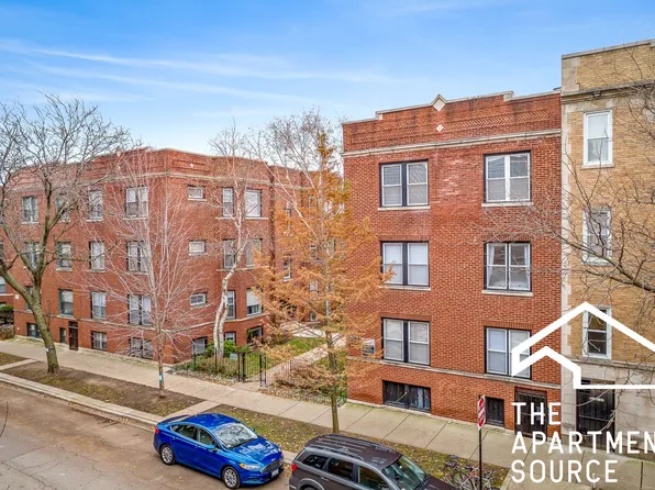 863 W Cornelia Ave APT 2, Chicago, IL 60657