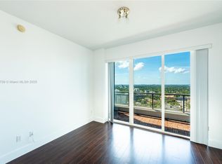 60 SW 13th St APT 2017, Miami, FL 33130