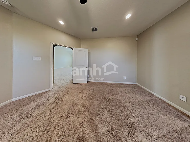 12887 Shoreline Dr — Photo 12