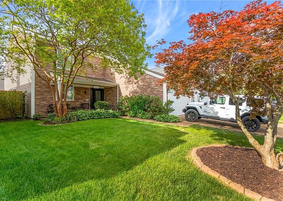 1st image of 3169 Crestwood Ln
