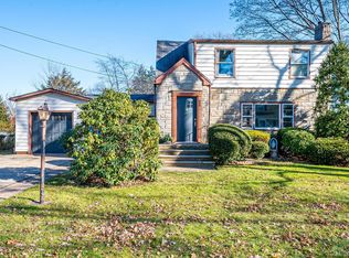 98 Bernard Ave, Edison, NJ
