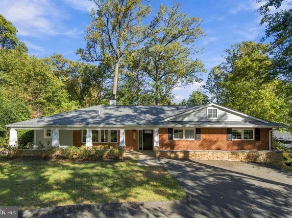 3412 Barger Dr, Falls Church, VA 22044