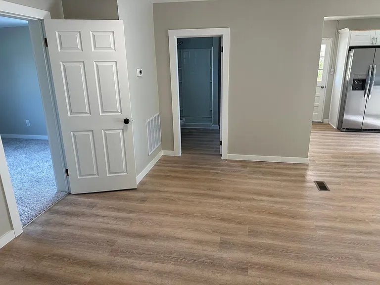 6690 Idols Rd — Photo 21