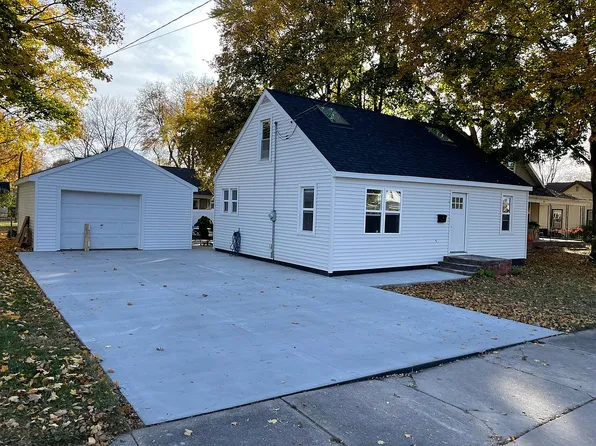 829 W Main St, Ottawa, IL 61350