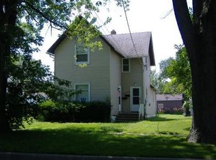 2126 Latham St, Rockford, IL 61103