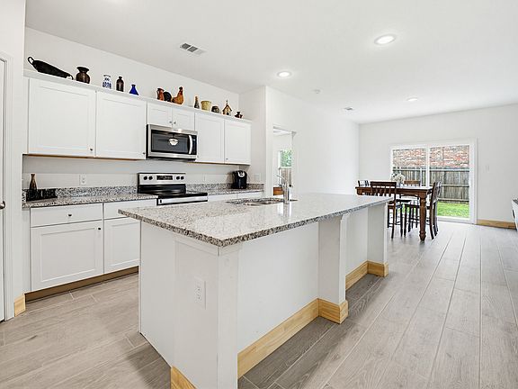 5th image of 1533 Ancer Way