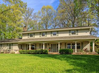 12321 N Fox Den Dr, Knoxville, TN 37934