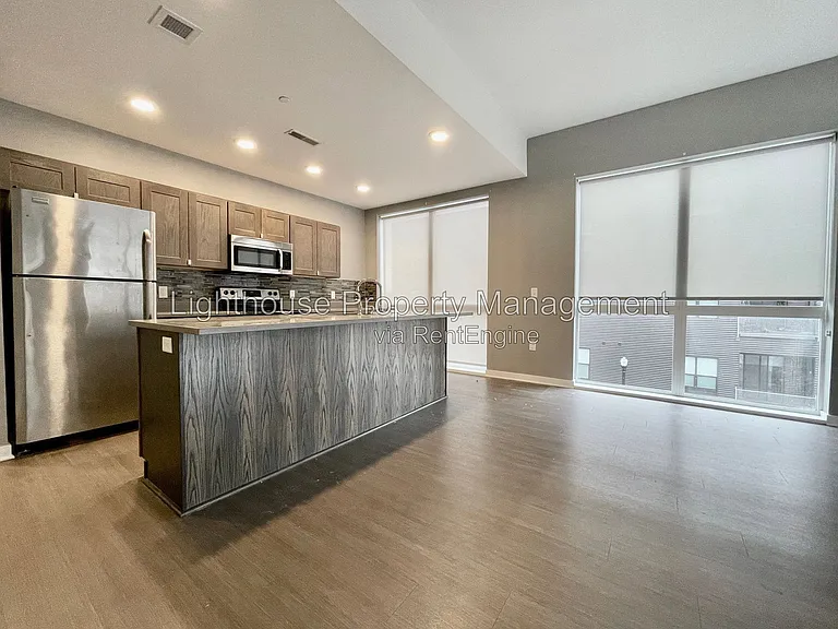 555 Michigan St NE #202 — Photo 13