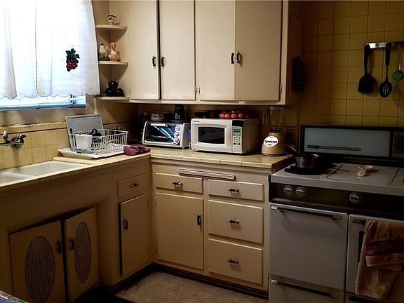 5th image of 6200 Southside Dr