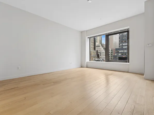 75 Wall Street image 4 of 10