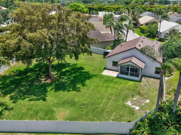 7550 Ironbridge Circle, Delray Beach, FL 33446